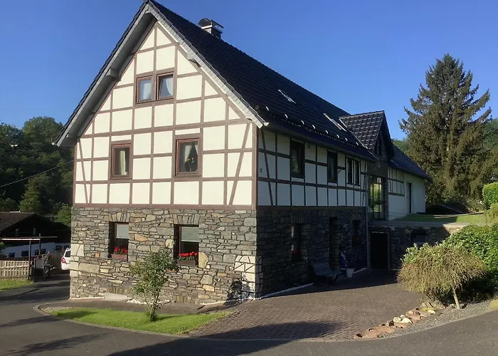 Berg Blick Eifler Bauernhaus Modern Restauriert