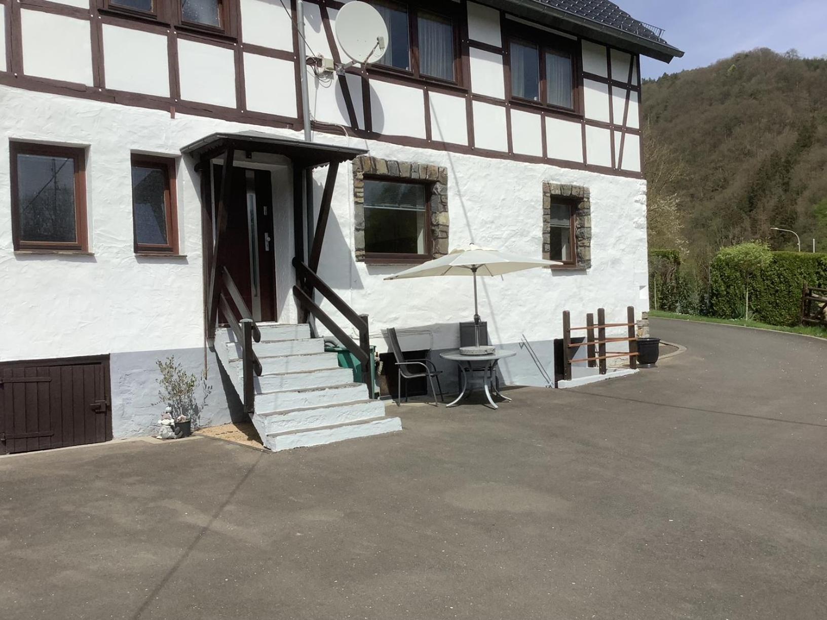 Berg Blick Eifler Modern Restauriert Simmerath