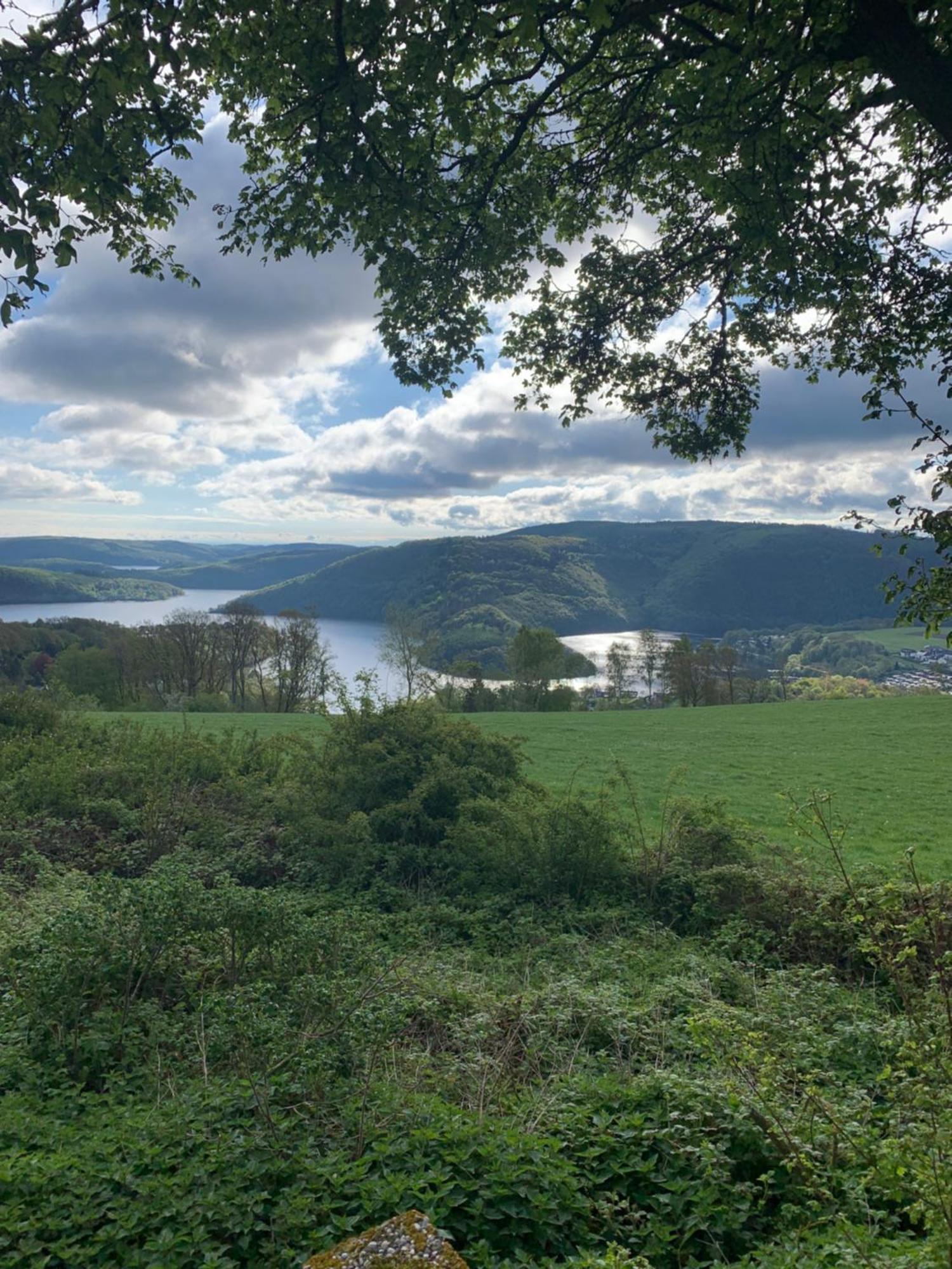 Berg Blick Eifler Modern Restauriert Apartment Simmerath